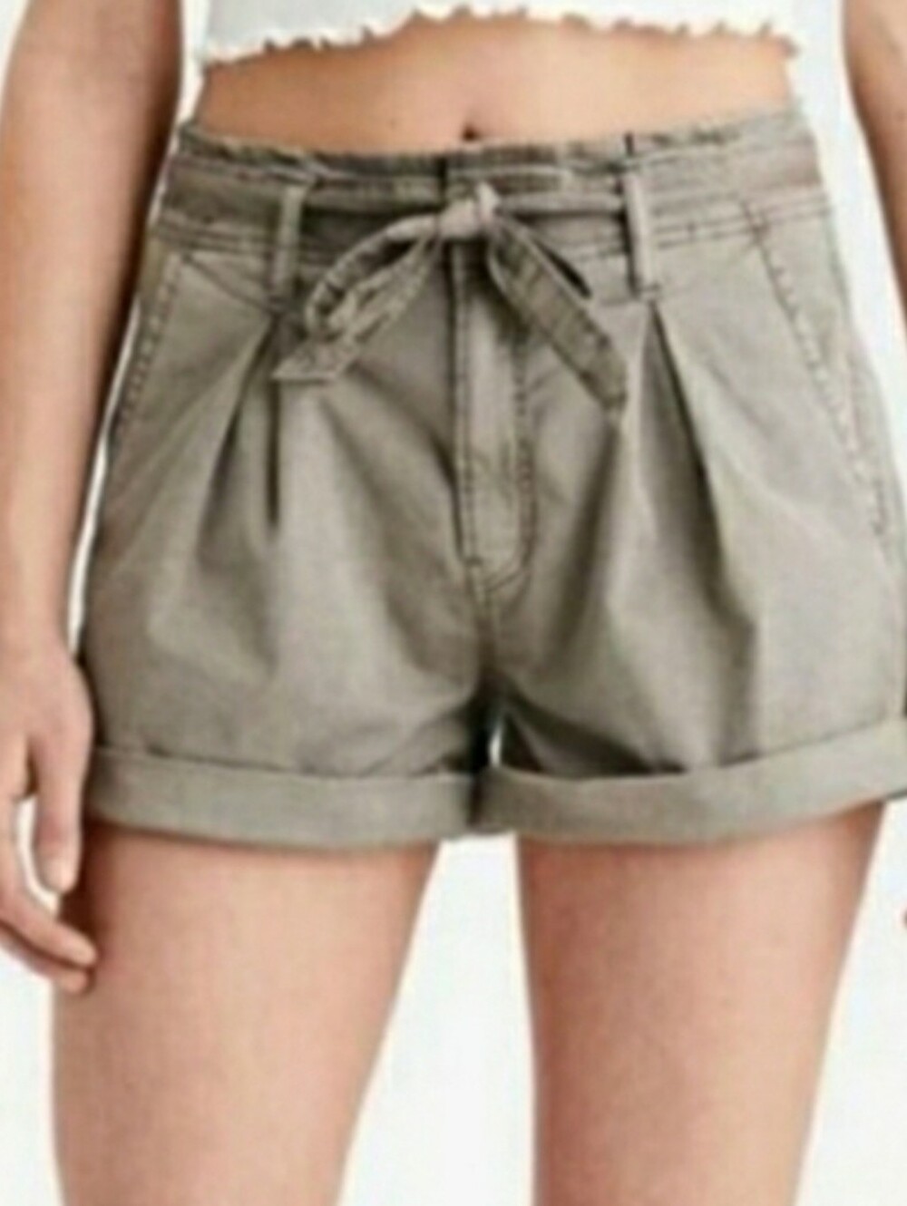 New American Eagle Super Stretch Super High Waisted Shorts size 8